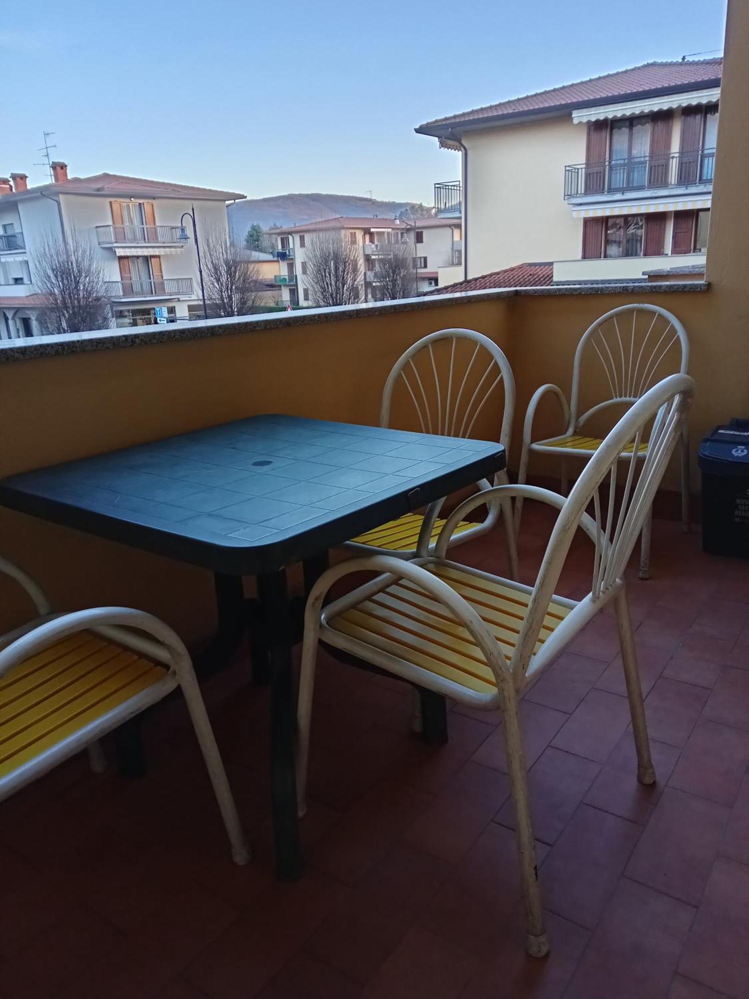 شقة Casa Francesca Villongo SantʼAlessandro المظهر الخارجي الصورة